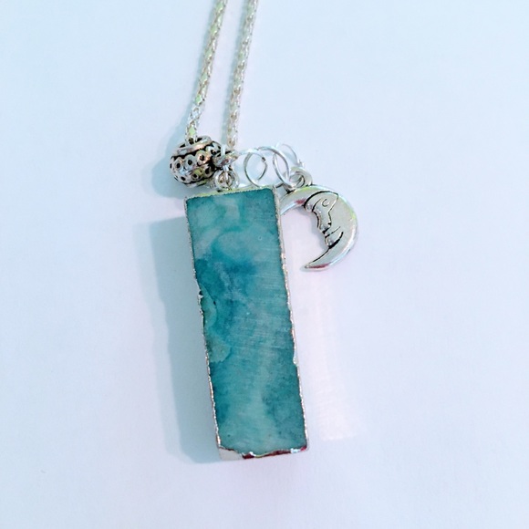 Aqua Druzy Quartz Pendant Necklace moon charm - Picture 4 of 4